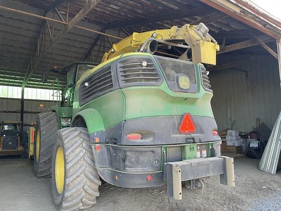 Image of John Deere 9900i equipment image 1