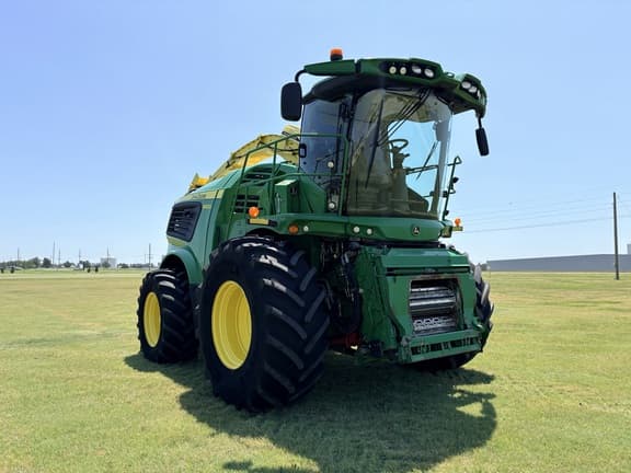 Image of John Deere 9900i equipment image 1