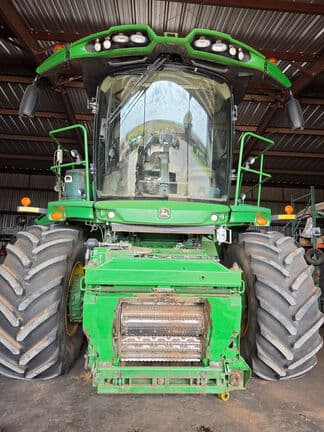 Image of John Deere 9900 equipment image 1