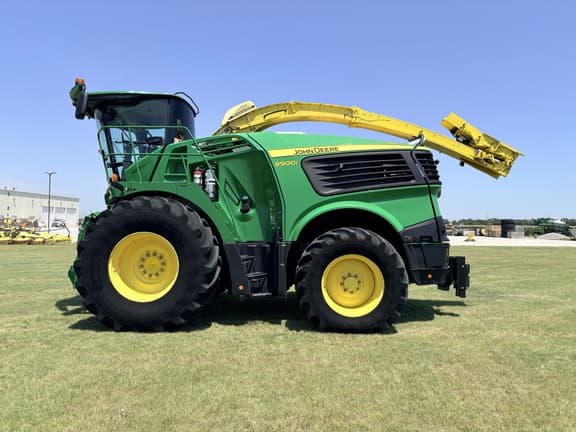 Image of John Deere 9900i equipment image 4