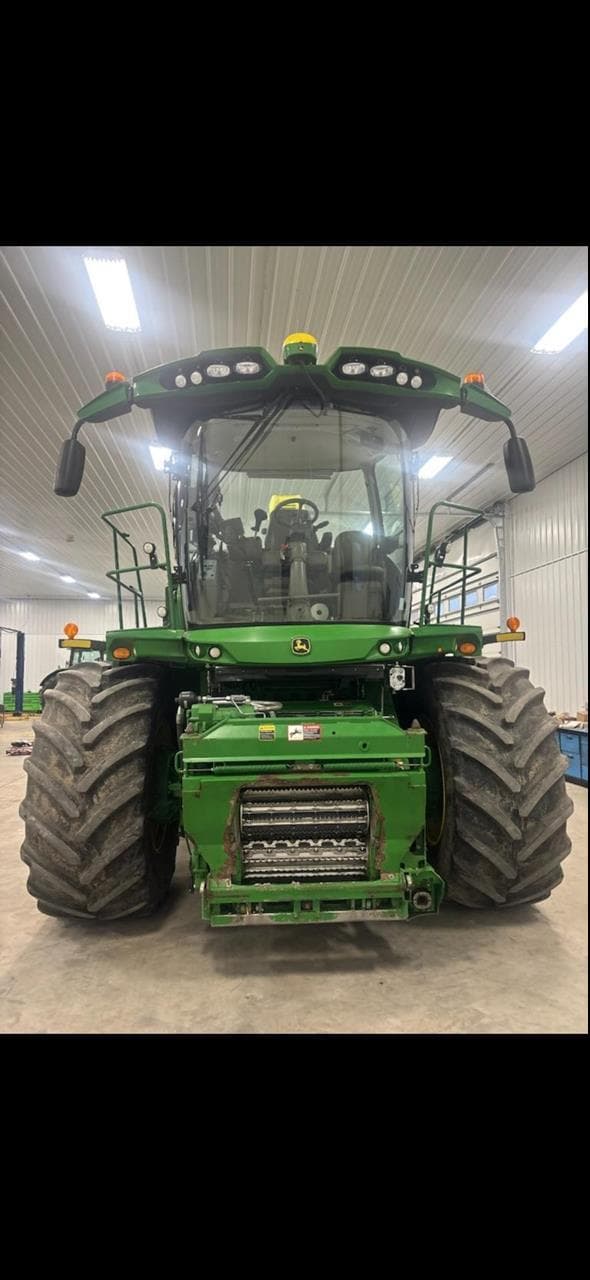 Image of John Deere 9900 equipment image 2