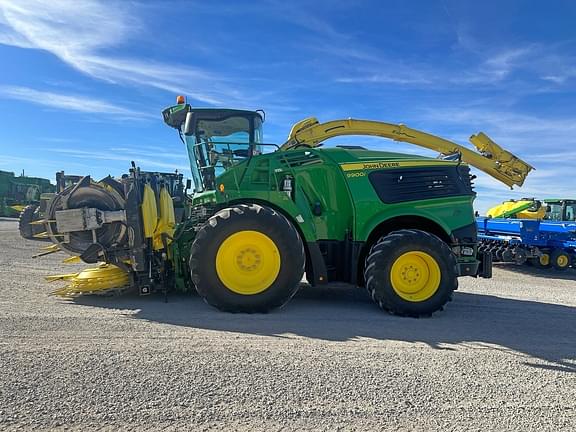 Image of John Deere 9900 equipment image 1