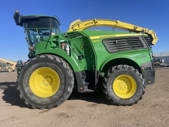 Image of John Deere 9900 equipment image 1