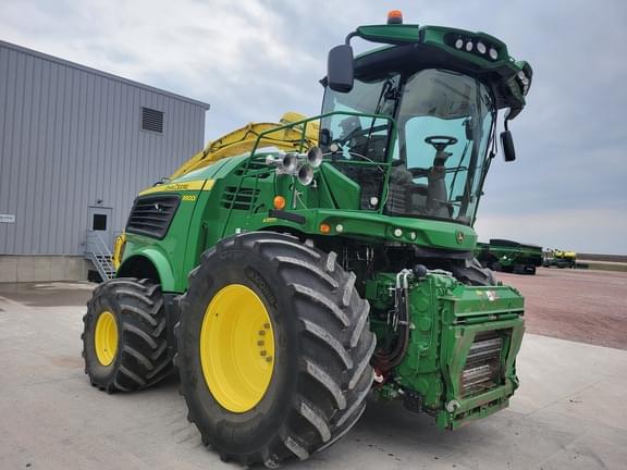 Image of John Deere 9900i equipment image 3