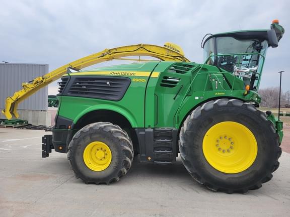 Image of John Deere 9900i equipment image 4