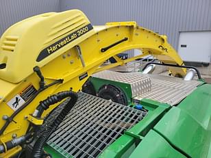 Main image John Deere 9900 27