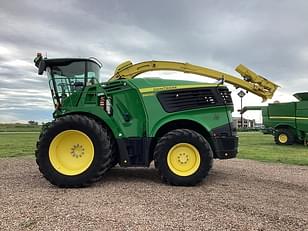 Main image John Deere 9900 8