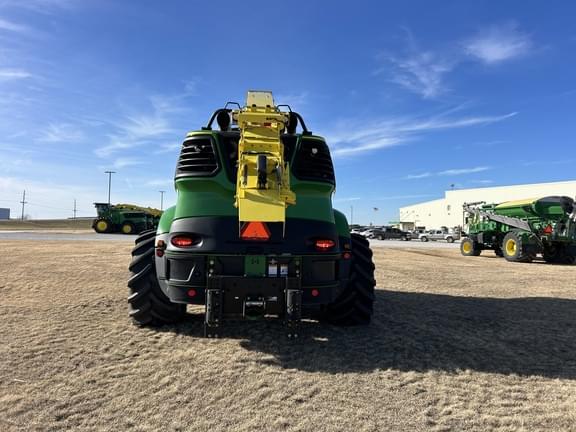 Image of John Deere 9900i equipment image 4