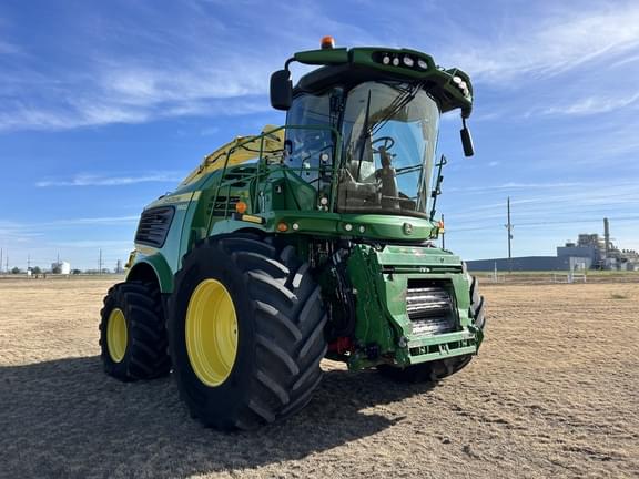Image of John Deere 9900i equipment image 1