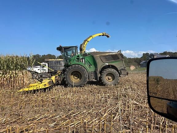 Image of John Deere 9900i equipment image 1