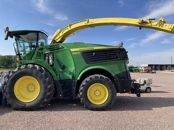 Image of John Deere 9900i Primary image