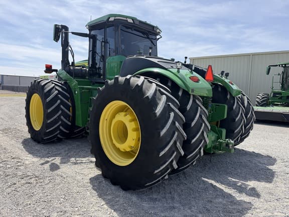 Image of John Deere 9R 490 equipment image 2