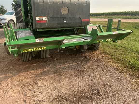 Image of John Deere A520R equipment image 1