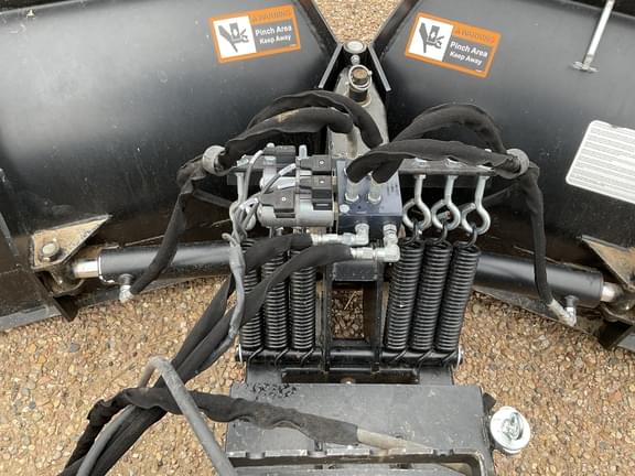 Image of John Deere BV9 equipment image 3