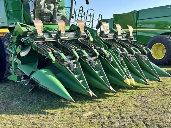 2021 John Deere C12F Equipment Image0