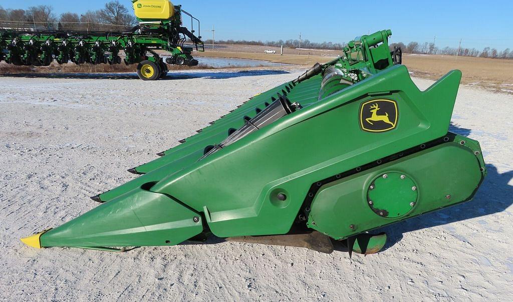 Image of John Deere C12F Primary image