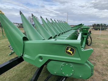 Main image John Deere C12F
