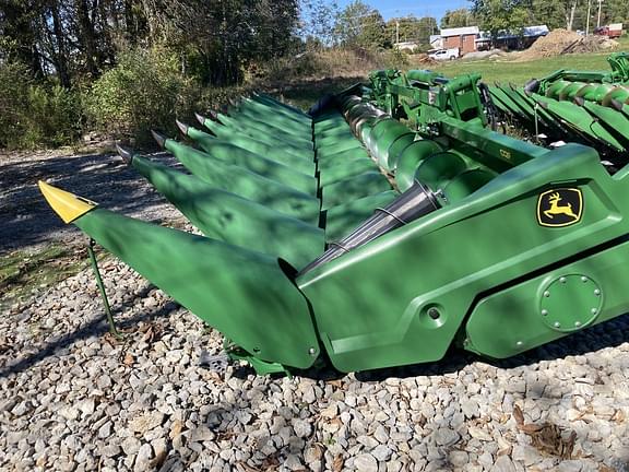 Image of John Deere C12F Primary image