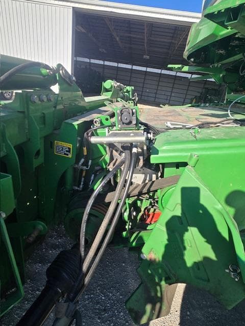 Image of John Deere C12F equipment image 3