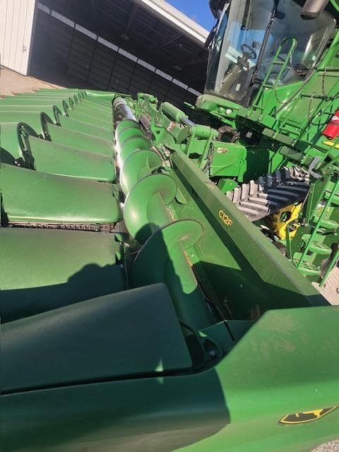 Image of John Deere C12F equipment image 1