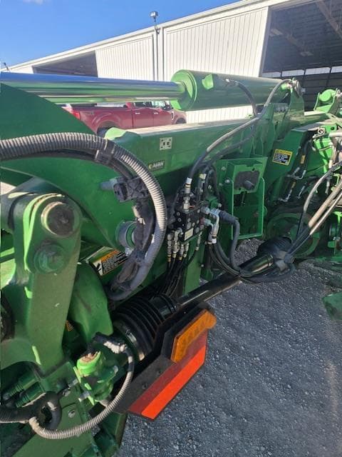 Image of John Deere C12F equipment image 2