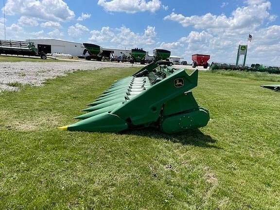 Image of John Deere C12F equipment image 1