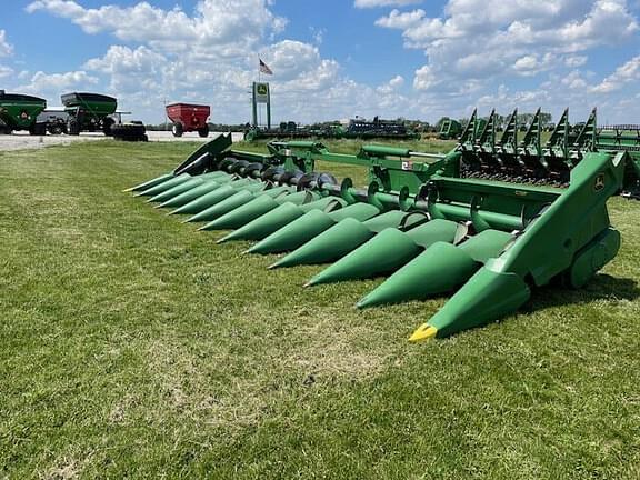 Image of John Deere C12F Primary image