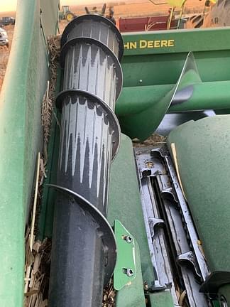 Image of John Deere C12F equipment image 3