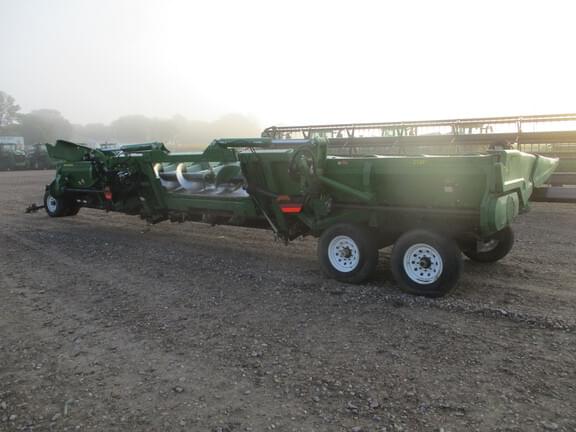 Image of John Deere C12F equipment image 2