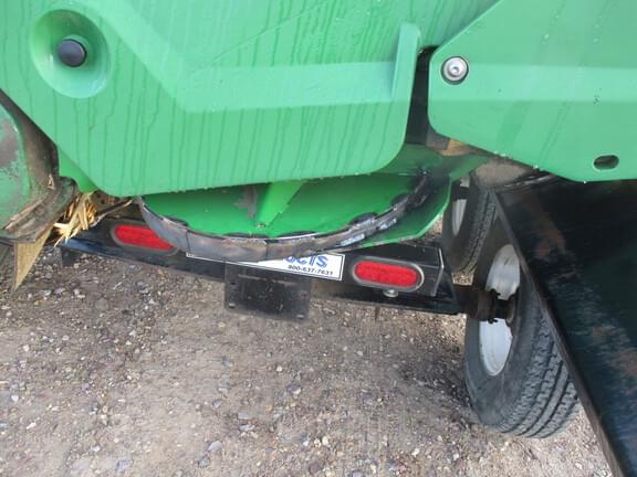 Image of John Deere C12F equipment image 4
