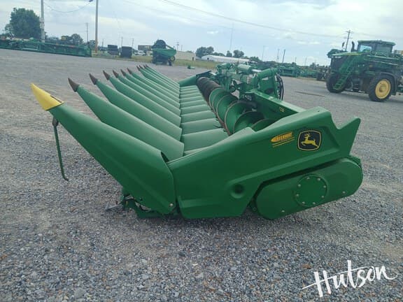 Image of John Deere C12F equipment image 2