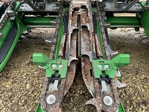 Main image John Deere C12F 14