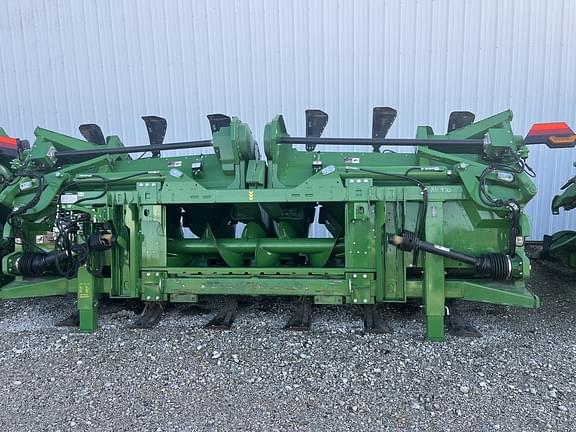 Image of John Deere C12F Primary image