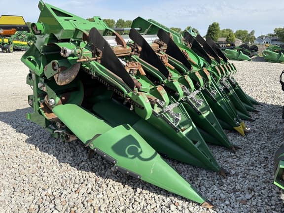 Image of John Deere C12F Primary image