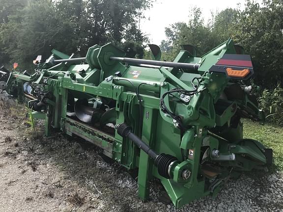 Image of John Deere C12F Primary image