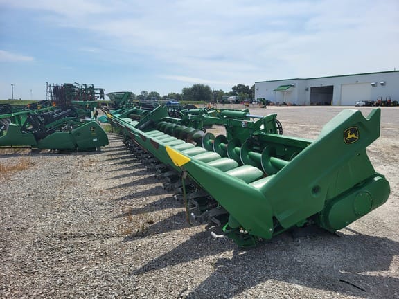 2021 John Deere C12F Equipment Image0