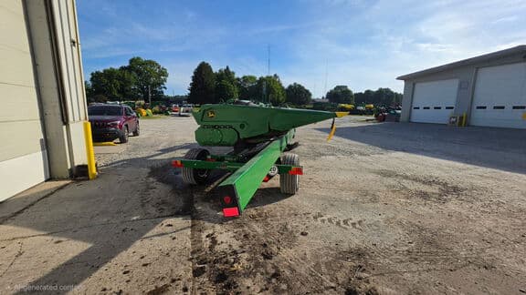 Image of John Deere C12F equipment image 4