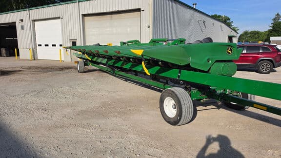 Image of John Deere C12F Primary image
