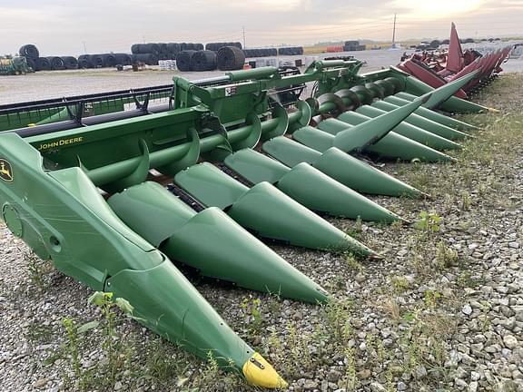 Image of John Deere C12F Primary image