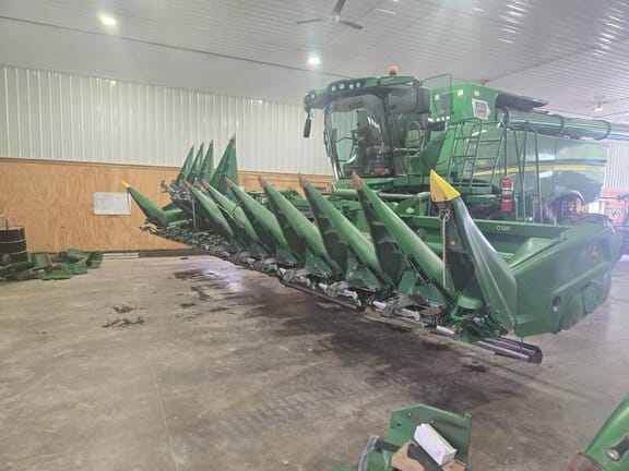 2021 John Deere C12F Equipment Image0