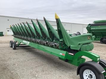 Main image John Deere C12F