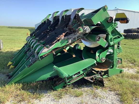 Image of John Deere C12F Primary image