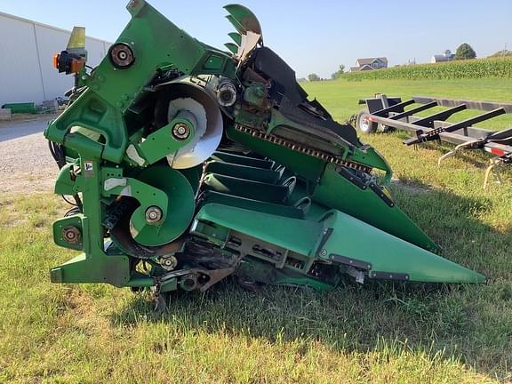 Image of John Deere C12F equipment image 2