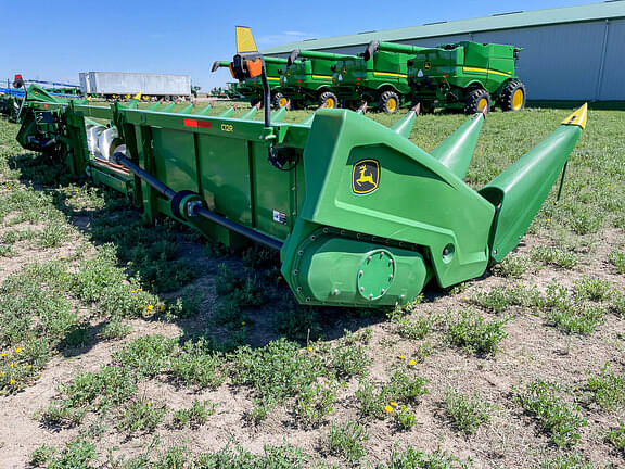 Image of John Deere C12R equipment image 4