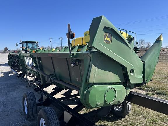 Image of John Deere C12R equipment image 4