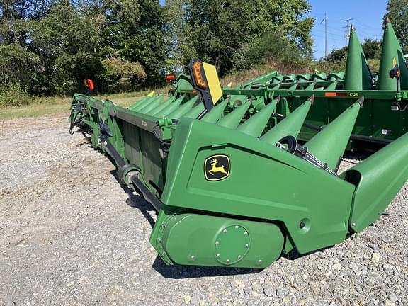 Image of John Deere C12R equipment image 1