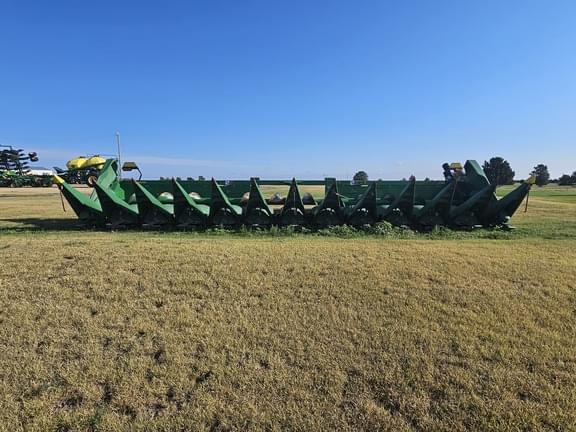 Image of John Deere C12R equipment image 2