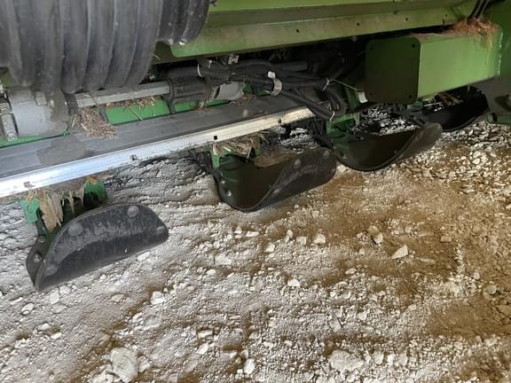 Image of John Deere C12R equipment image 4