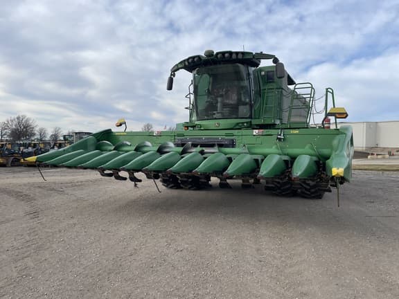 Image of John Deere C12R equipment image 2