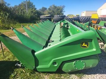 Main image John Deere C12R